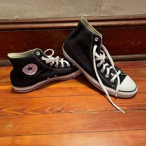 Men’s Converse Black Chuck Taylor Shoes